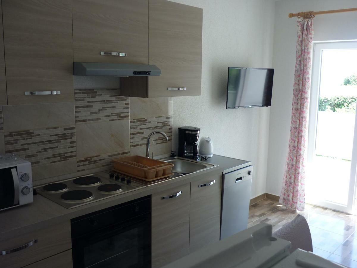 Apartman Miljenko - Matovica Apartment Kampor Luaran gambar