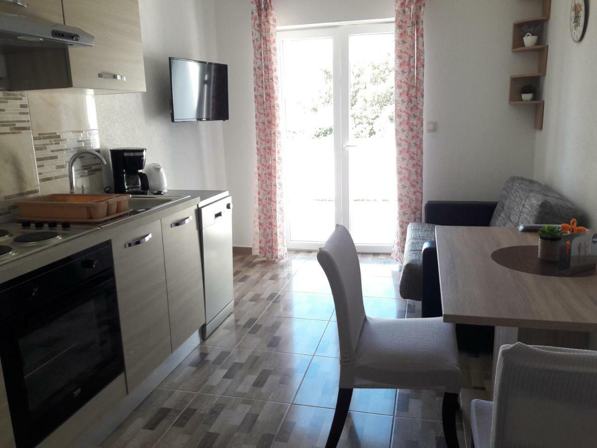Apartman Miljenko - Matovica Apartment Kampor Luaran gambar